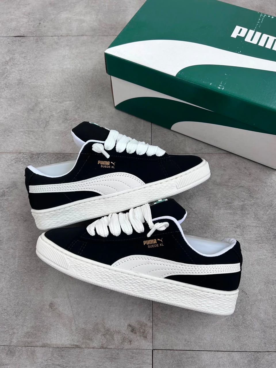 Puma✨💯 ( carton puma + 2 paires de chaussettes) — Latéyah✨😎